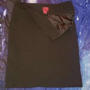 212 Collection, Size 2, Black